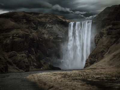 Ljuddämpande tavla - The majestic skogafoss