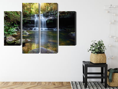 Ljuddämpande tavla - A waterfall in the bush