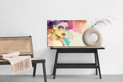 Ljuddämpande tavla - Colorful portrait of a woman