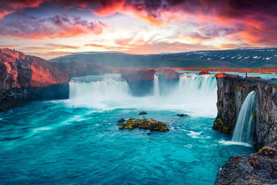 Ljuddämpande tavla - Icelandic waterfalls