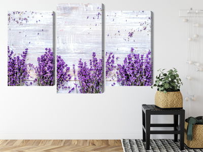 Ljuddämpande tavla - Lavender flowers on a rustic