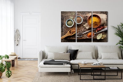 Ljuddämpande tavla - Board with various spices