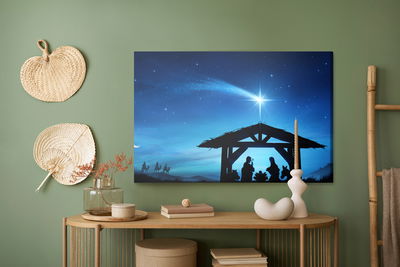 Ljuddämpande tavla - Holy family in a stable