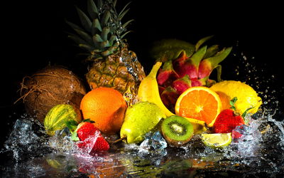 Ljuddämpande tavla - Fruit with a splash of water