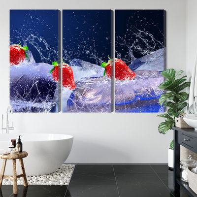 Ljuddämpande tavla - Strawberries on ice