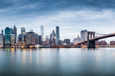 Ljuddämpande tavla - Panoramic view of the city