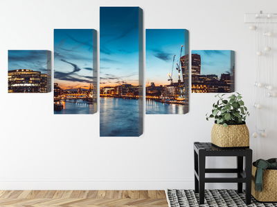 Ljuddämpande tavla - River thames in great britain