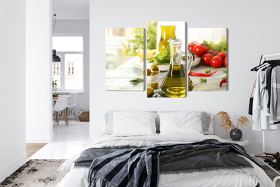 Ljuddämpande tavla - Jug with fresh oil