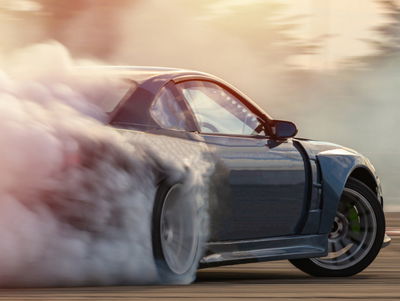 Ljuddämpande tavla - Sports car in a cloud