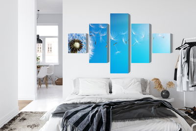 Ljuddämpande tavla - Dandelion with flying seeds