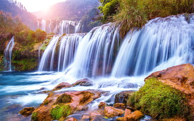 Ljuddämpande tavla - Jiulong waterfall in luoping
