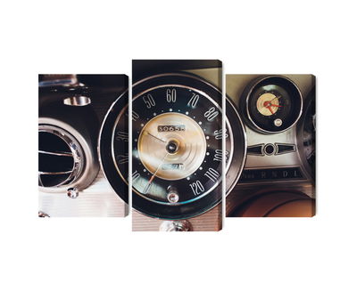 Ljuddämpande tavla - The dashboard in an old car