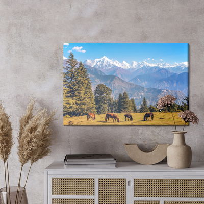 Ljuddämpande tavla - Horses and mountain landscape