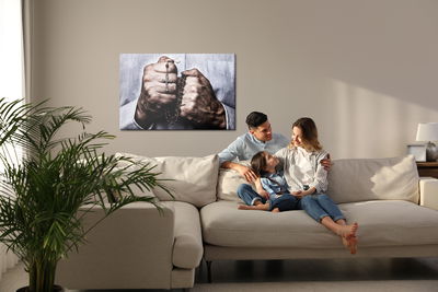 Ljuddämpande tavla - Hands holding the rosary