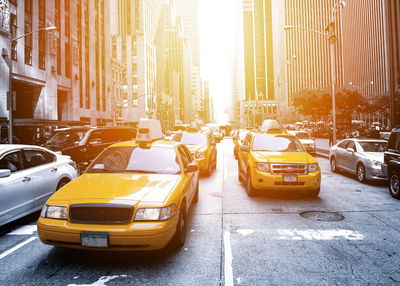 Ljuddämpande tavla - New York city taxis 3d