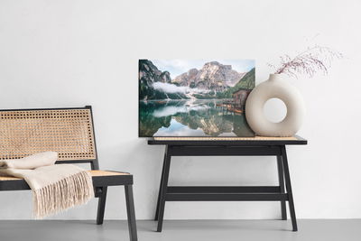 Ljuddämpande tavla - Wild lake braies, Italy