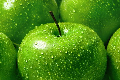 Ljuddämpande tavla - Green apples on a macro scale