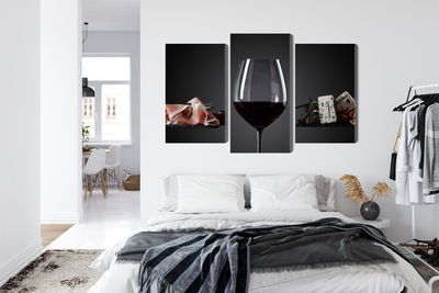 Ljuddämpande tavla - A glass of red wine