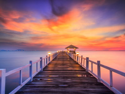 Ljuddämpande tavla - Sunset over the pier