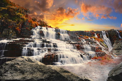 Ljuddämpande tavla - Pongour waterfall in vietnam