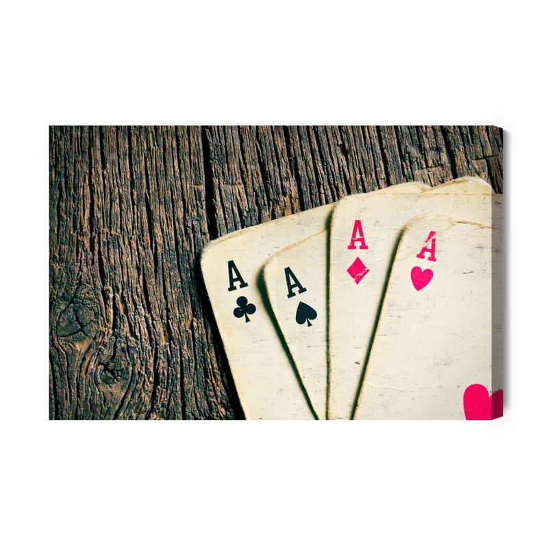 Ljuddämpande tavla - Old cards on a wooden table