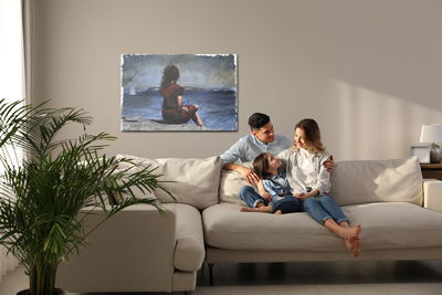 Ljuddämpande tavla - Woman on the beach