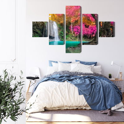 Ljuddämpande tavla - A beautiful forest waterfall