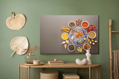 Ljuddämpande tavla - Colorful plate with spices