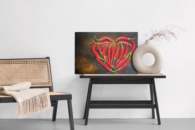 Ljuddämpande tavla - Heart made of chili