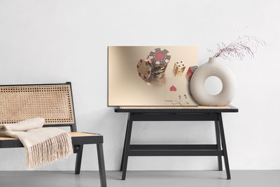 Ljuddämpande tavla - Game chips and dice