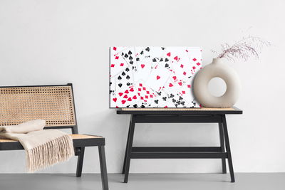 Ljuddämpande tavla - Top view of the deck of cards
