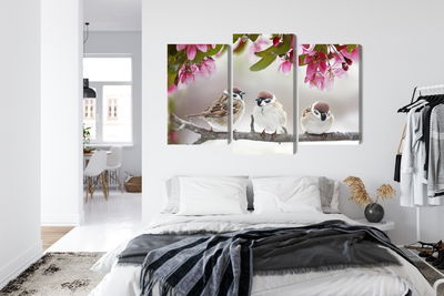 Ljuddämpande tavla - Sparrows among flowers