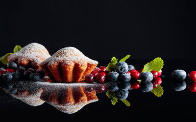 Ljuddämpande tavla - Muffins with fruits