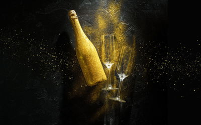 Ljuddämpande tavla - Golden bottle of champagne