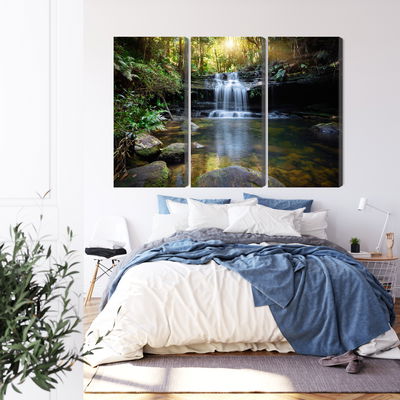 Ljuddämpande tavla - A waterfall in the bush