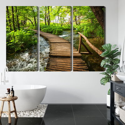 Ljuddämpande tavla - Wooden pier in the forest