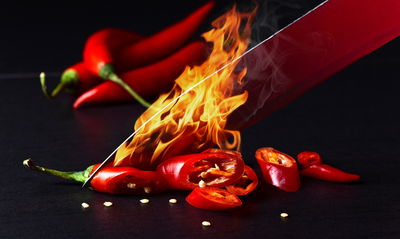 Ljuddämpande tavla - Burning knife