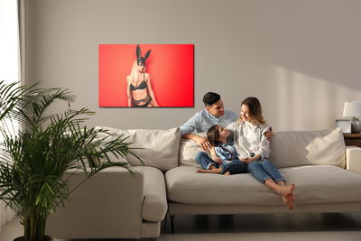 Ljuddämpande tavla - Woman in bunny costume