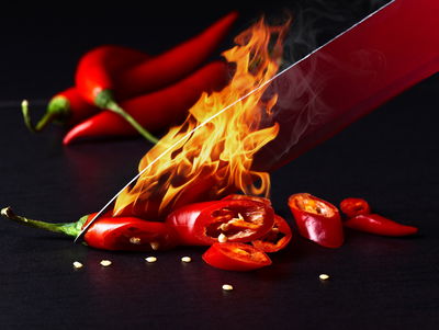 Ljuddämpande tavla - Burning knife