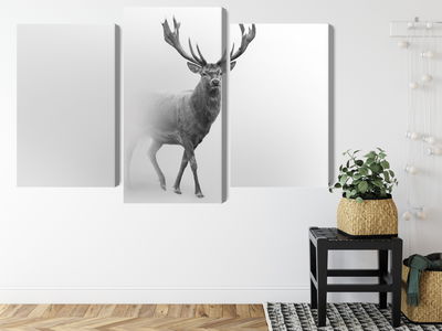 Ljuddämpande tavla - A stately deer in the fog