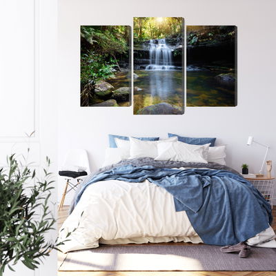 Ljuddämpande tavla - A waterfall in the bush