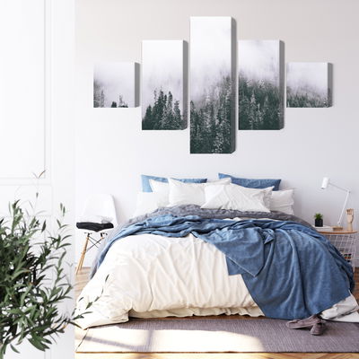 Ljuddämpande tavla - A forest shrouded in fog