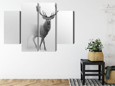 Ljuddämpande tavla - A stately deer in the fog