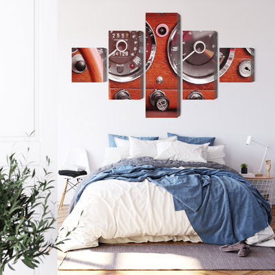 Ljuddämpande tavla - Counters in a retro car