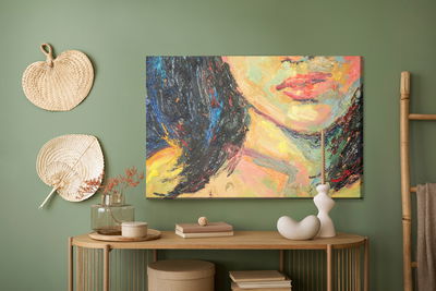 Ljuddämpande tavla - A female face in an abstract