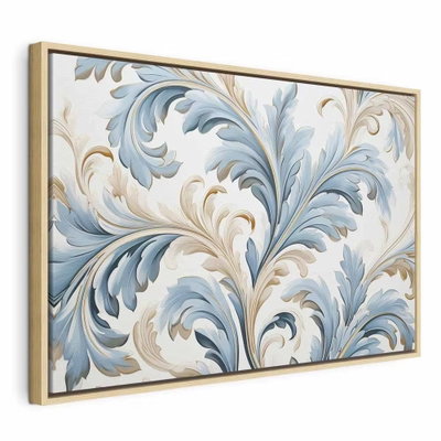 Baroque ornaments in light – naturfärgad ram. Stora, böjda bladformer i blågrått, crème och beige bygger ett tätt dekorativt mönster på vitt.