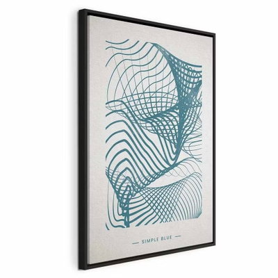 Simple blue vertical – svart ram. Tunna blå linjer bildar ett böljande rutnät mot en ljust gråvit bakgrund med liten typografi nedtill.