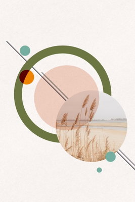 Geometric landscape vertical – motivvy. En grön ring och rosa och turkosa cirklar möter ett litet cirkelutsnitt av gräs vid vatten.
