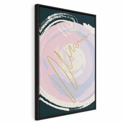 Gravitation vertical – svart ram. Vita penselliknande cirklar och rosa och lila fält omger en guldfärgad slinga på mörkt blågrönt.