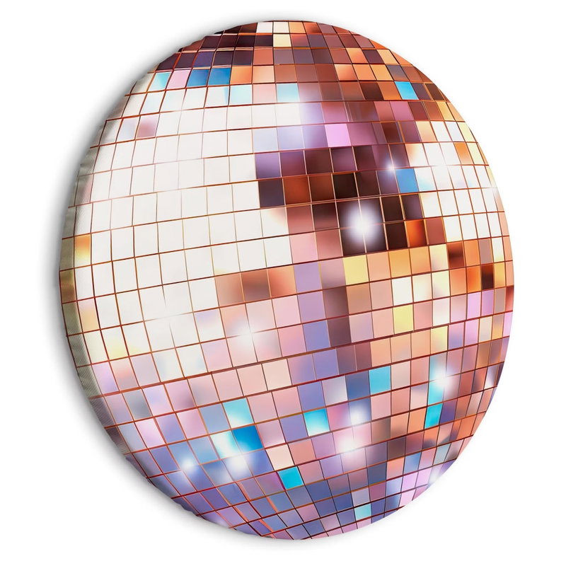Rund motivvisning af Rose gold disco ball: En diskokugle med kobberrosa og lyse guldfarvede felter spejler blå og hvide toner.